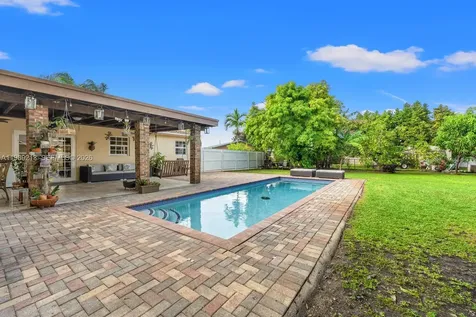 3605 SW 122nd Place Miami FL 33175