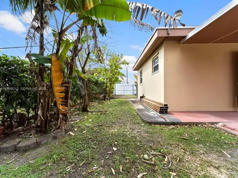 3605 SW 122nd Place Miami FL 33175