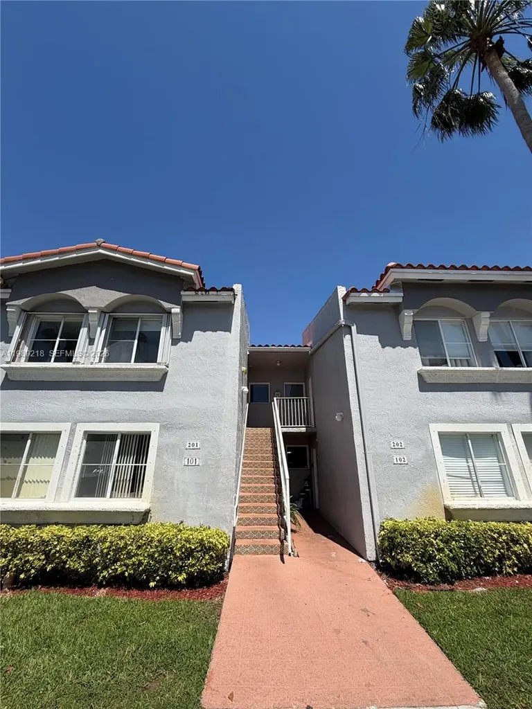 4768 NW 114th Avenue Doral FL 33178