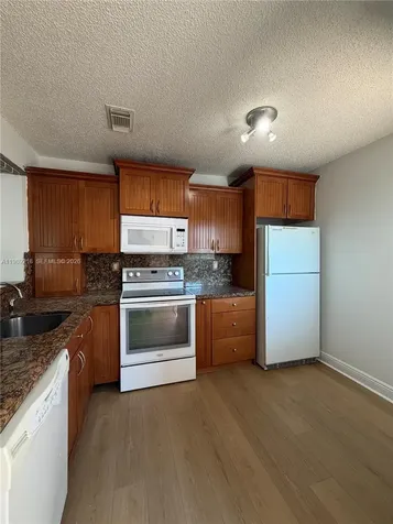4768 NW 114th Avenue Doral FL 33178