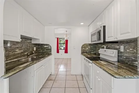 4750 NE 17th Avenue Pompano Beach FL 33064