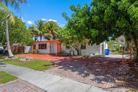 4750 NE 17th Avenue Pompano Beach FL 33064