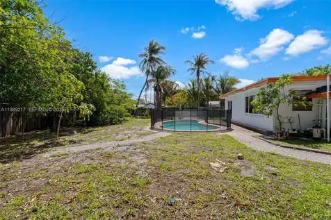 4750 NE 17th Avenue Pompano Beach FL 33064