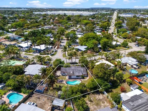 4750 NE 17th Avenue Pompano Beach FL 33064