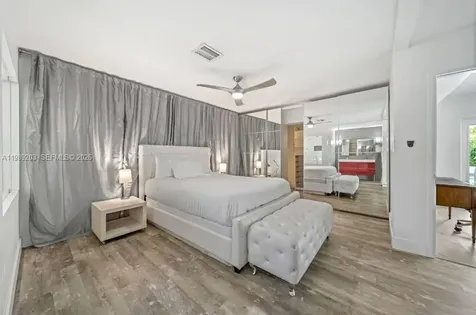 909 N 13th Court Hollywood FL 33019