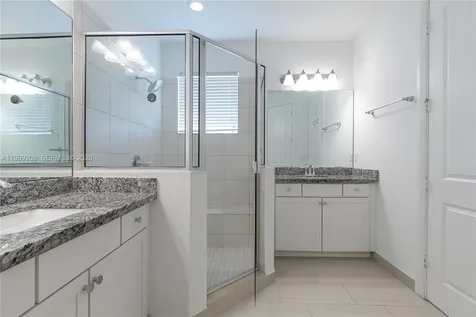 11524 SW 16th Street Pembroke Pines FL 33025