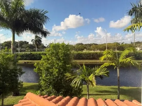 11524 SW 16th Street Pembroke Pines FL 33025
