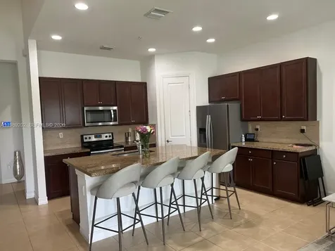 11524 SW 16th Street Pembroke Pines FL 33025