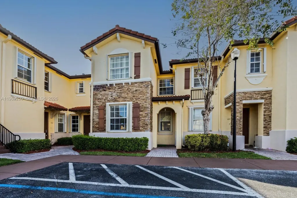 1490 NE 33rd Avenue Homestead FL 33033