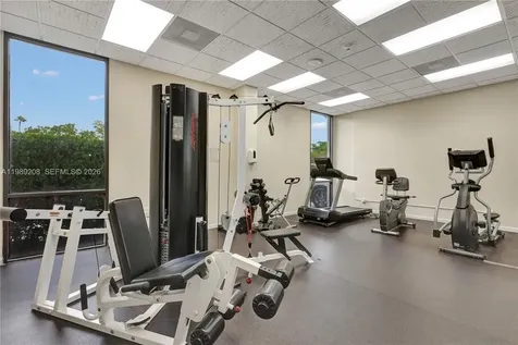 20100 W Country Club Drive Aventura FL 33180