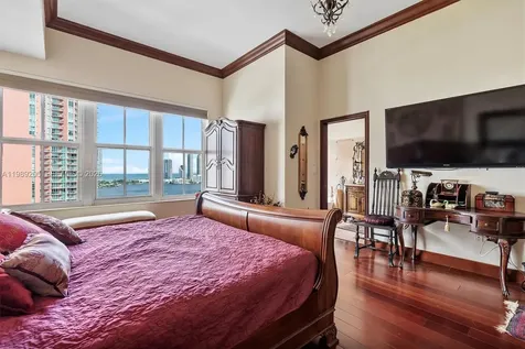3340 NE 190th Street Aventura FL 33180