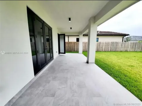 14651 SW 21st Street Miami FL 33175
