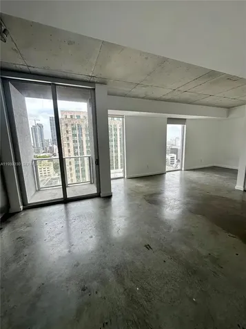151 SE 1st Street Miami FL 33131