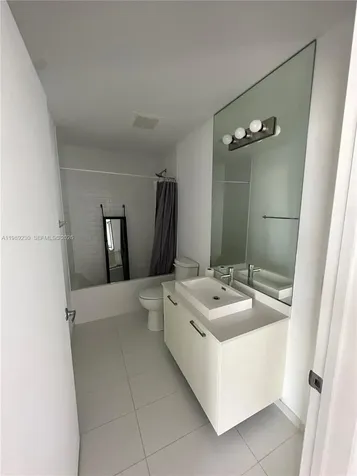 151 SE 1st Street Miami FL 33131