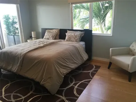 1 Century Lane Miami Beach FL 33139