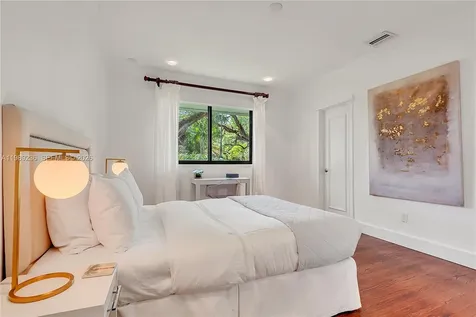 3425 Alhambra Circle Coral Gables FL 33134