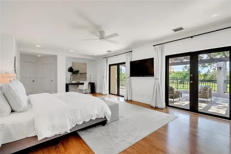 3425 Alhambra Circle Coral Gables FL 33134