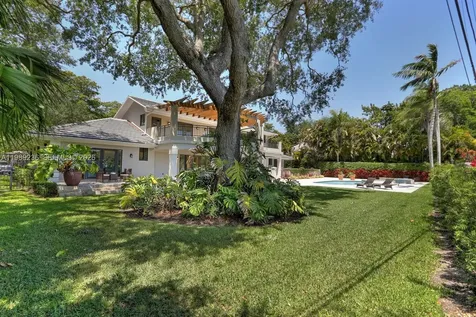 3425 Alhambra Circle Coral Gables FL 33134