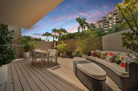 251 Crandon Boulevard Key Biscayne FL 33149