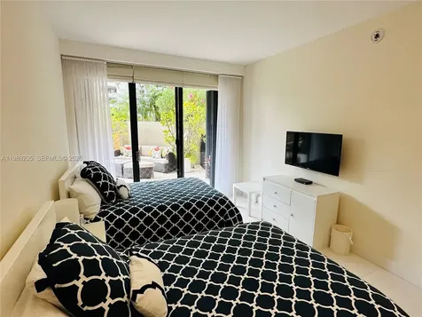 251 Crandon Boulevard Key Biscayne FL 33149