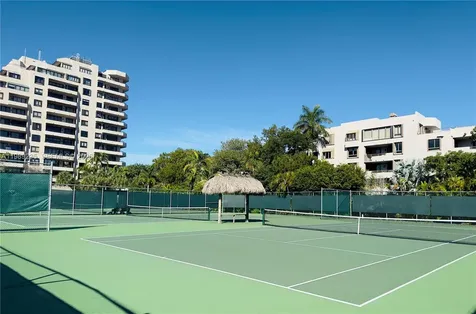251 Crandon Boulevard Key Biscayne FL 33149