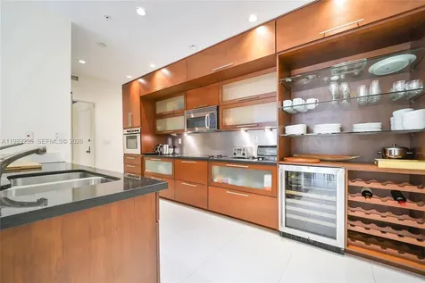 251 Crandon Boulevard Key Biscayne FL 33149