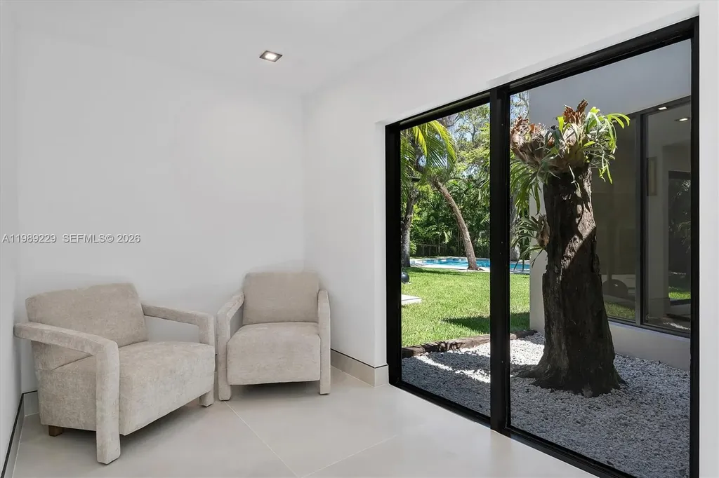 5820 SW 33rd Lane Hollywood FL 33312