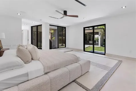 5820 SW 33rd Lane Hollywood FL 33312