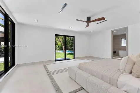 5820 SW 33rd Lane Hollywood FL 33312