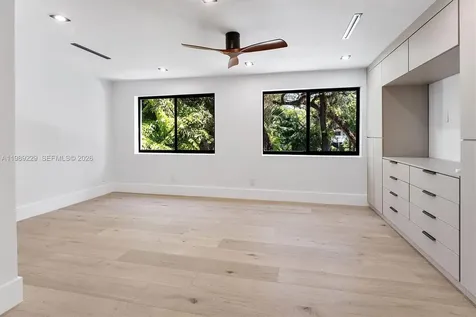 5820 SW 33rd Lane Hollywood FL 33312