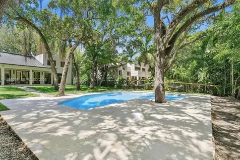 5820 SW 33rd Lane Hollywood FL 33312