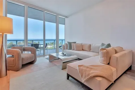 100 S Pointe Drive Miami Beach FL 33139