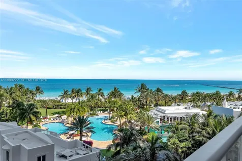 100 S Pointe Drive Miami Beach FL 33139