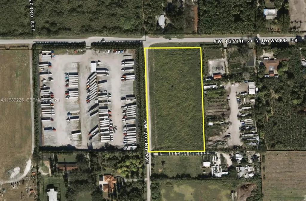 136ST SW 202ave 0 Miami FL 33196