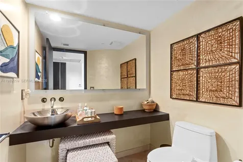 18911 Collins Avenue Sunny Isles Beach FL 33160