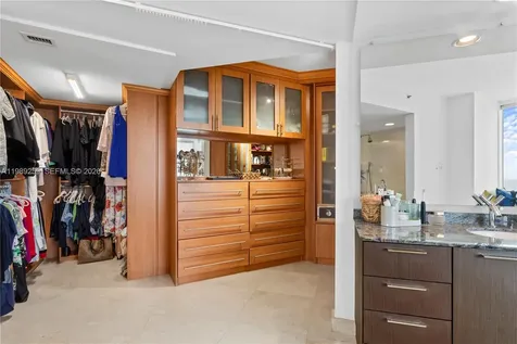 18911 Collins Avenue Sunny Isles Beach FL 33160