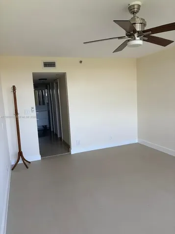 3520 Oaks Way Pompano Beach FL 33069