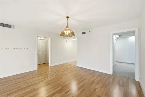 3520 Oaks Way Pompano Beach FL 33069