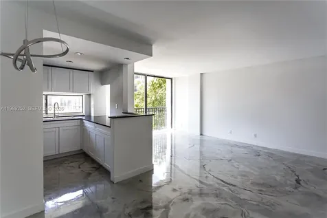 Sunny Isles Beach FL 33160