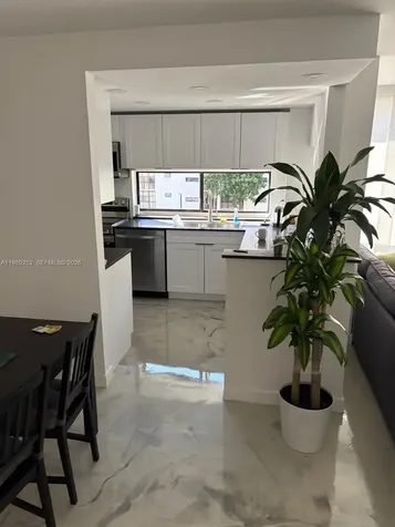 Sunny Isles Beach FL 33160