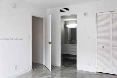 Sunny Isles Beach FL 33160