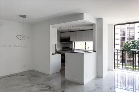 Sunny Isles Beach FL 33160