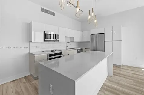101 Diplomat Parkway Hallandale Beach FL 33009