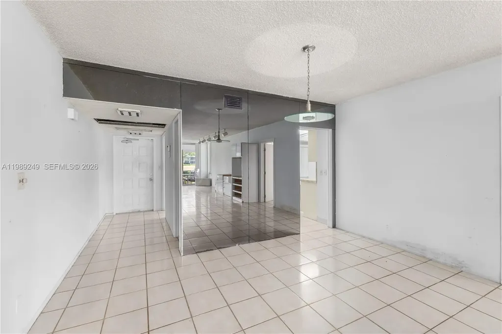 806 Cypress Grove Lane Pompano Beach FL 33069