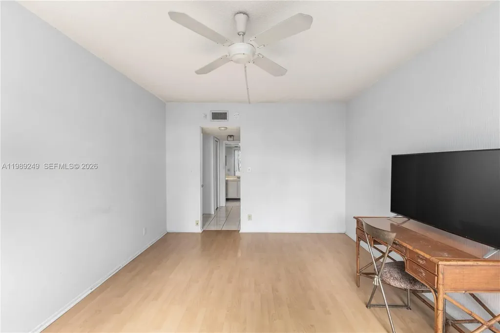 806 Cypress Grove Lane Pompano Beach FL 33069