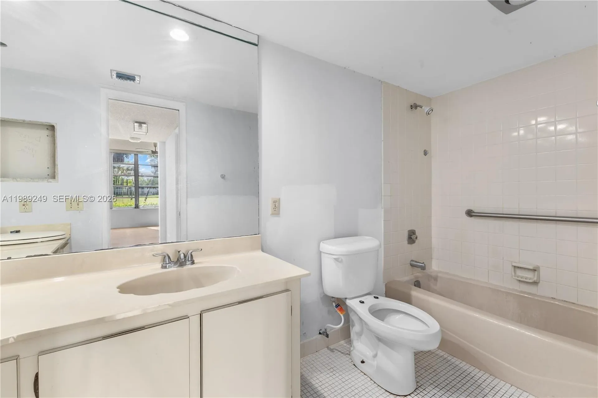 806 Cypress Grove Lane Pompano Beach FL 33069