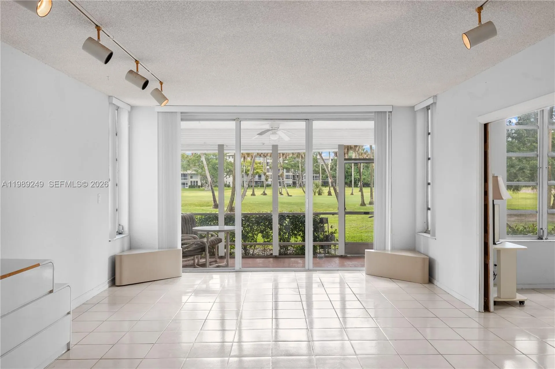 806 Cypress Grove Lane Pompano Beach FL 33069