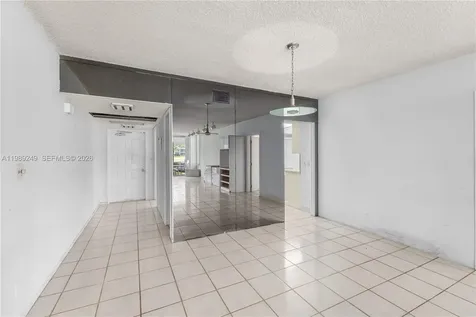 806 Cypress Grove Lane Pompano Beach FL 33069