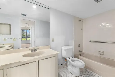 806 Cypress Grove Lane Pompano Beach FL 33069