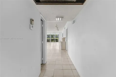 806 Cypress Grove Lane Pompano Beach FL 33069